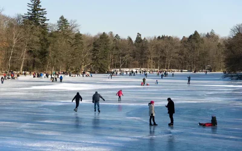 Rassi's Feriendorf Sommer und Winterurlaub Aktivurlaub Outdoor Hütte für große Gruppen oder Familie buchen
